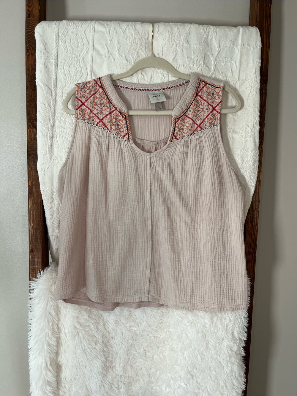Knox Rose Embroidered Sleeveless Boho Gauze Top - Pink/Cream